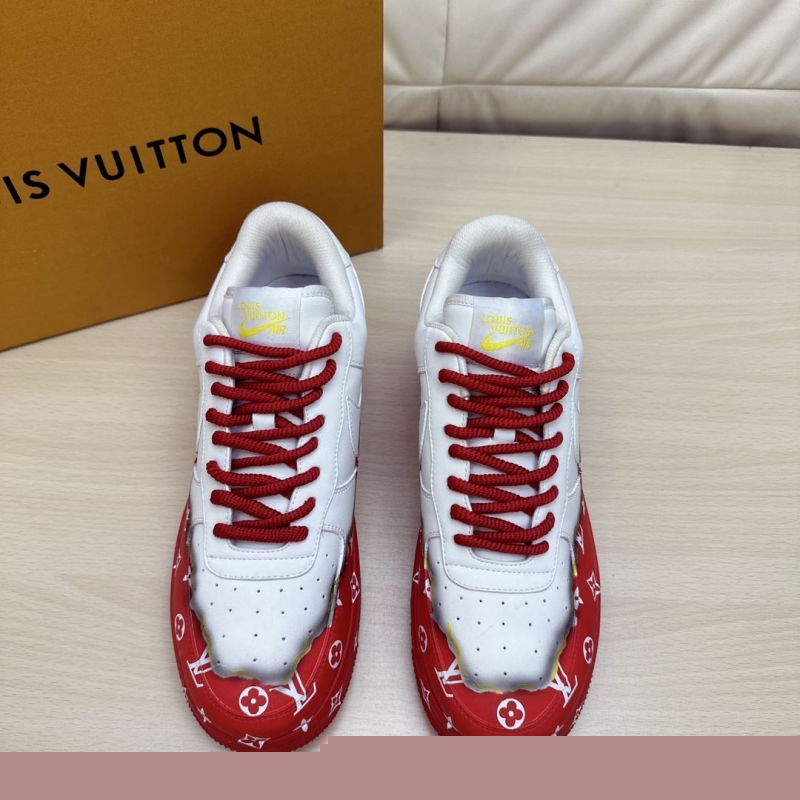 l**is V*t*n sneakers